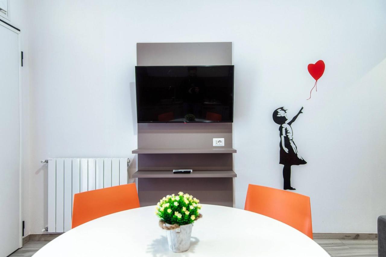 Lianora Apartment By Quokka 360 - Comfortable And Modern Flat In The Centre Of Como Kültér fotó